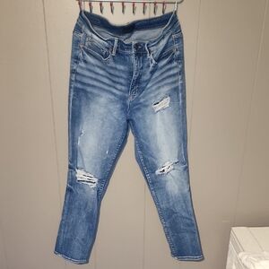 Buckle Women’s Straight Leg Distressed Light Blue Jeans